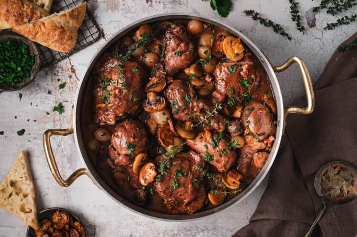Resep Coq au Vin Khas Burgundy dan Cara Memasaknya di Rumah